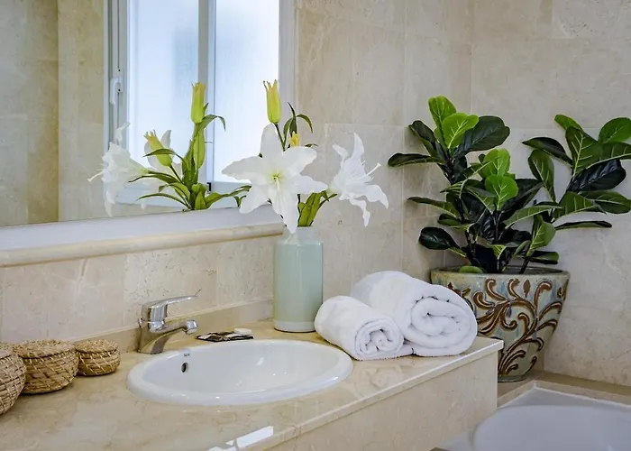 Ar23 - Flat Puerto Banus By Roomservices Marbellac